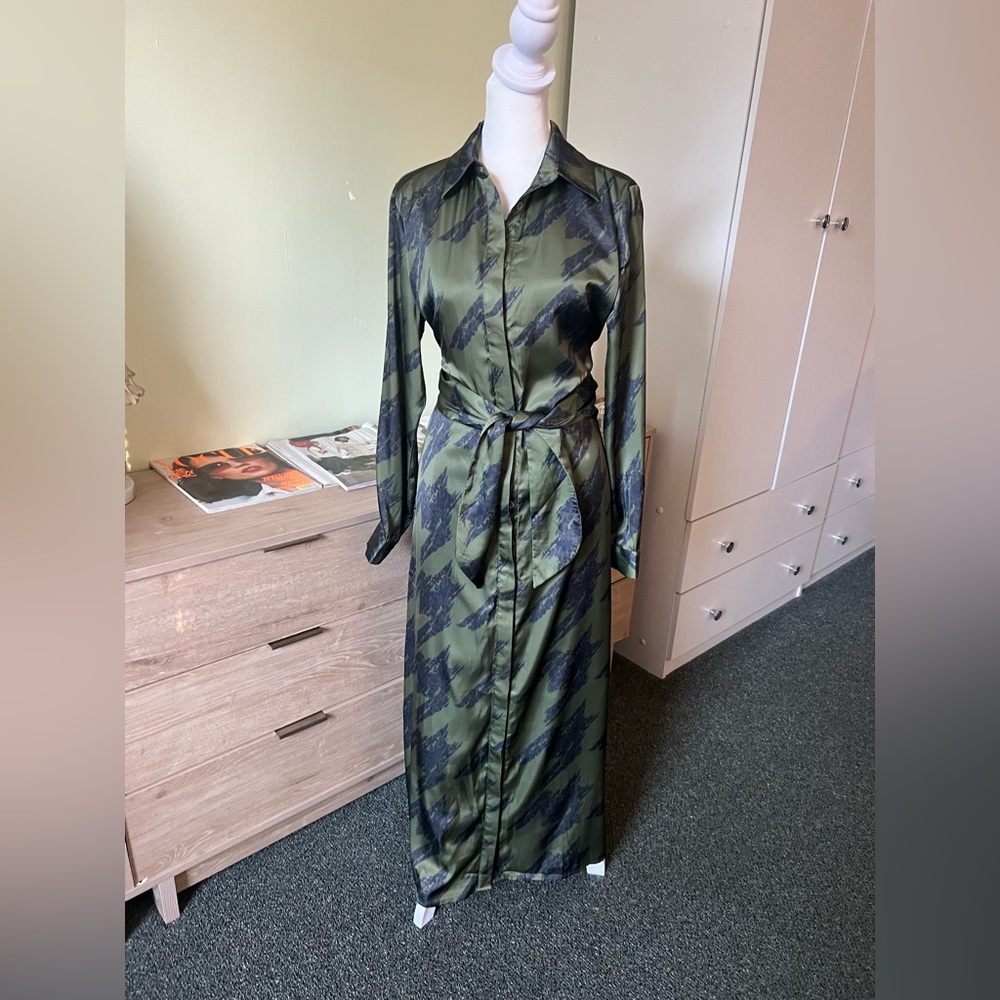 Forest Green & Black Houndstooth Button Down Multi-Way Wrap Satin Maxi Dress S - Picture 9 of 16